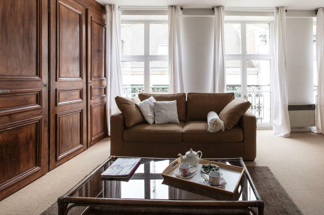 Les 3 Mollettes Du Vieux Lille Apartment Exterior photo